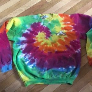 Piece frog sweat shirt. Pre owned. Great cond